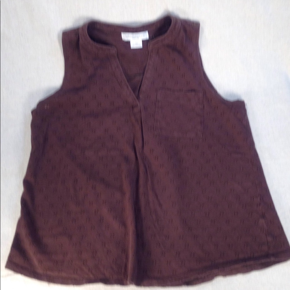 💕Sweet 💕 Liz Perforated Tank U Hem & Pocket, PS - Picture 3 of 5